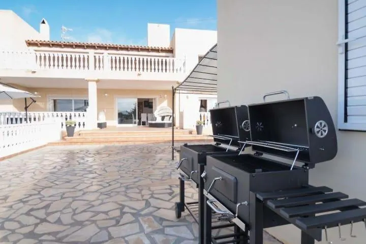 Villa Next To Playa Bossa San José