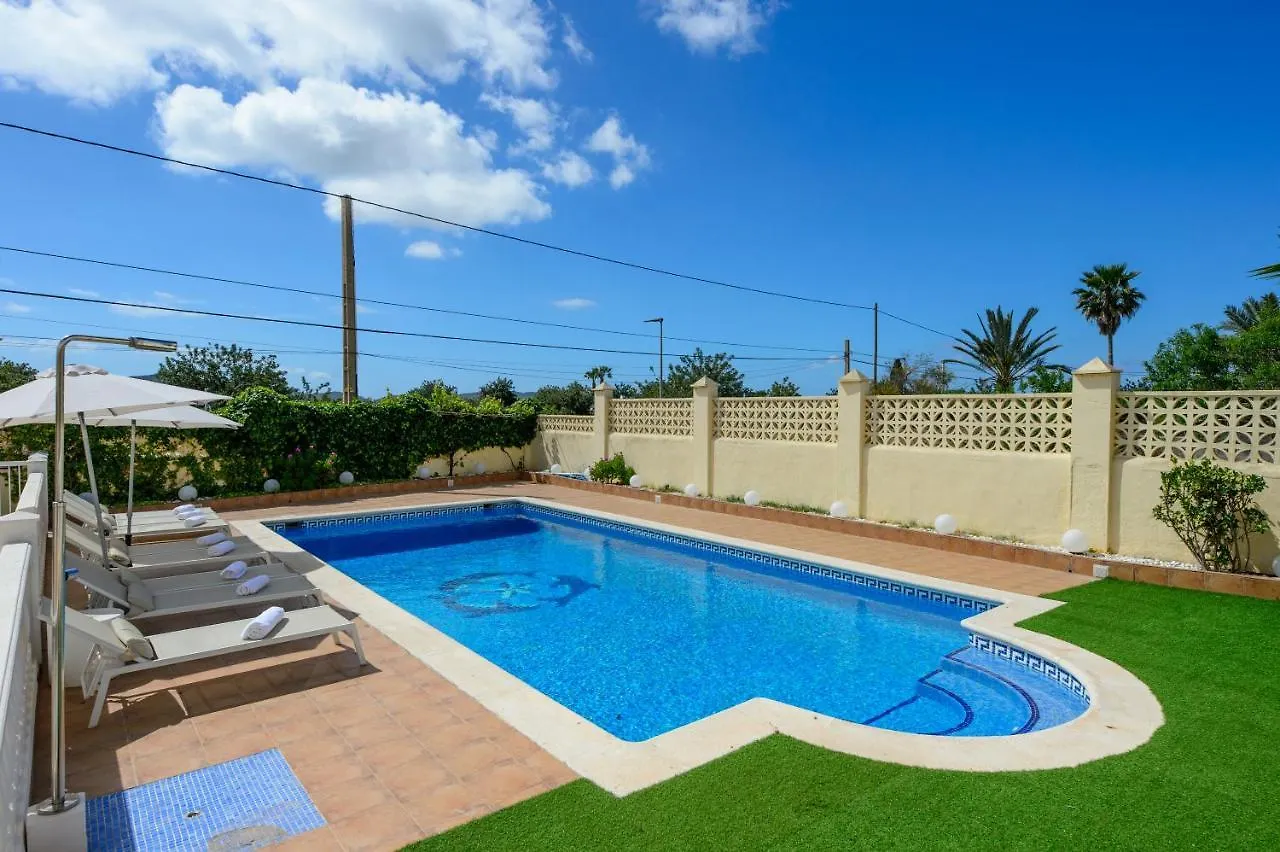 Villa Next To Playa Bossa San José